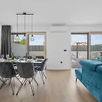 Beach Front Home In Srima Σπίτι διακοπών