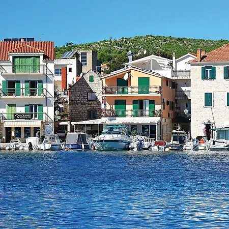 Beach Front Home In Srima Σπίτι διακοπών Srima
